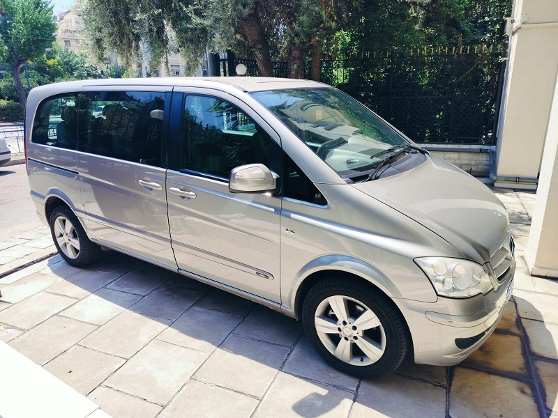 Advertisement for sale of staff car MB Viano 3.5 MB